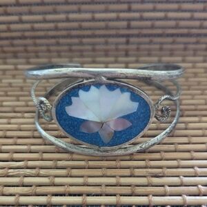 Elegant Silver and Blue Floral Bracelet